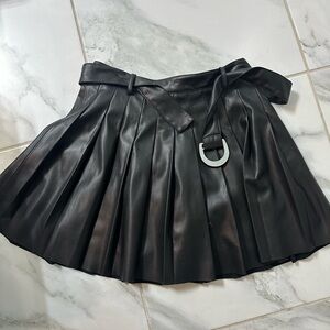 Zara Black Pleated Skirt